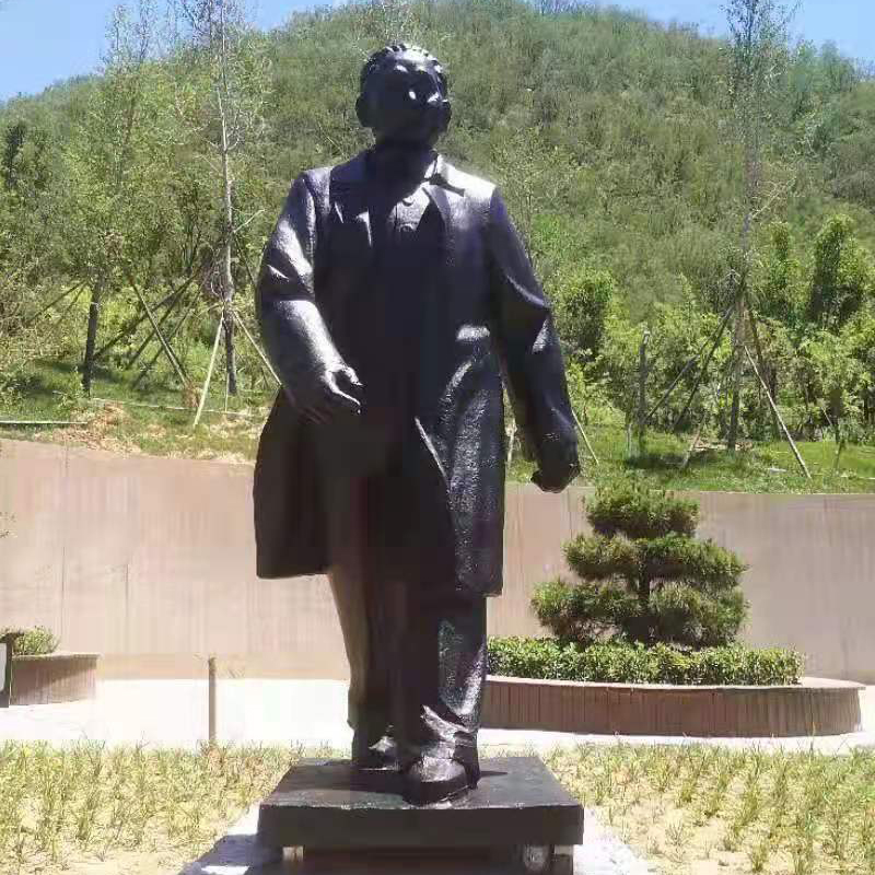 Deng Xiaoping sculpture