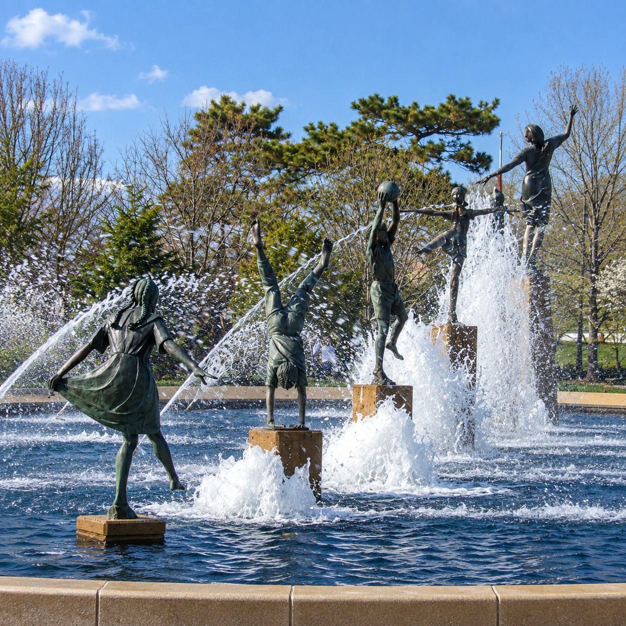 Outdoor Bronze Figure Sculpture