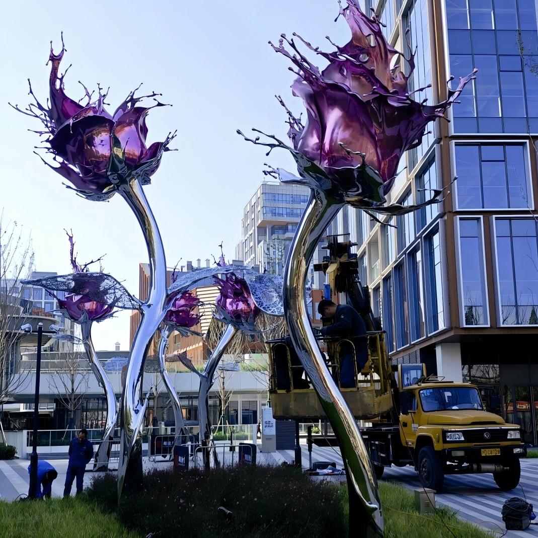 Shopping Center stainless steel flower sculpture Sculpture